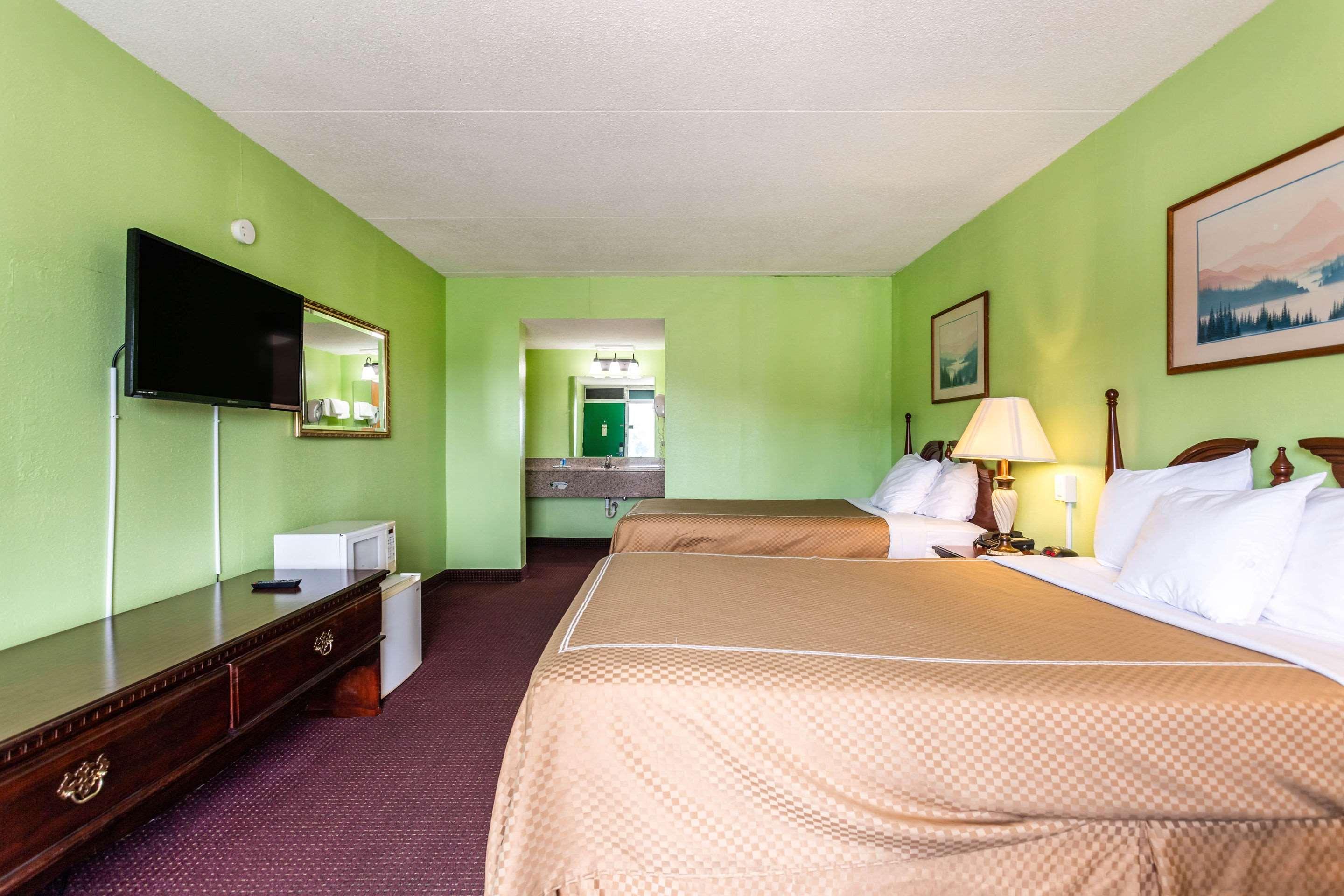 Rodeway Inn Renfro Valley Mount Vernon Экстерьер фото