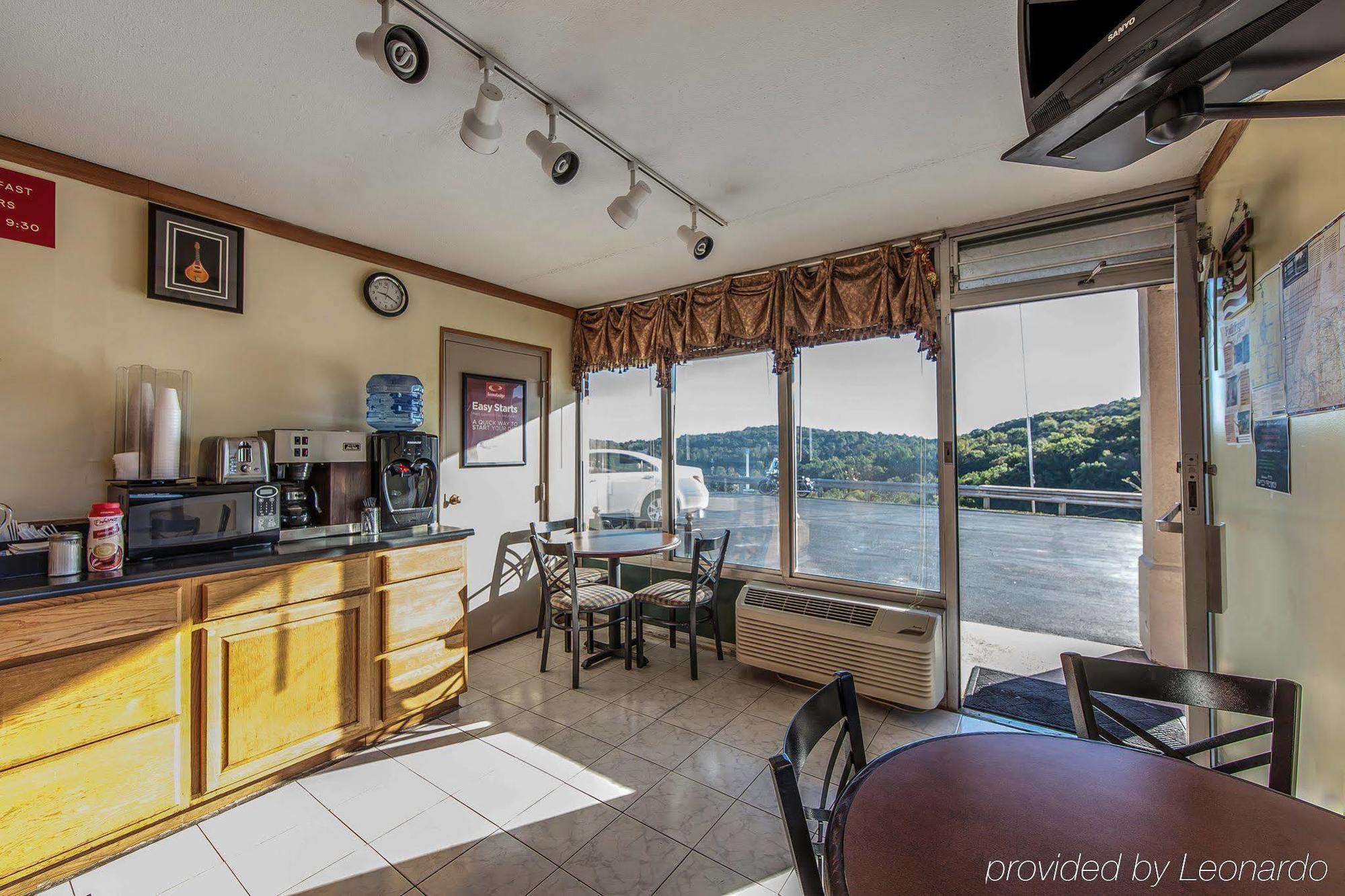 Rodeway Inn Renfro Valley Mount Vernon Экстерьер фото